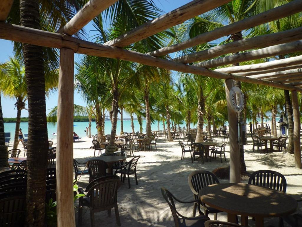 شقة Parco Del Caribe بوكا شيكا المظهر الخارجي الصورة